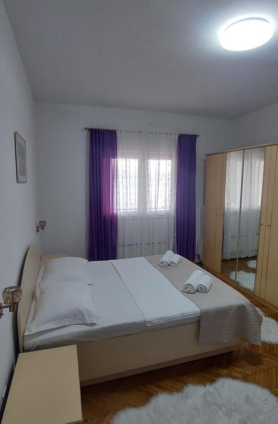 Apartment Toncica Omiš Exteriör bild