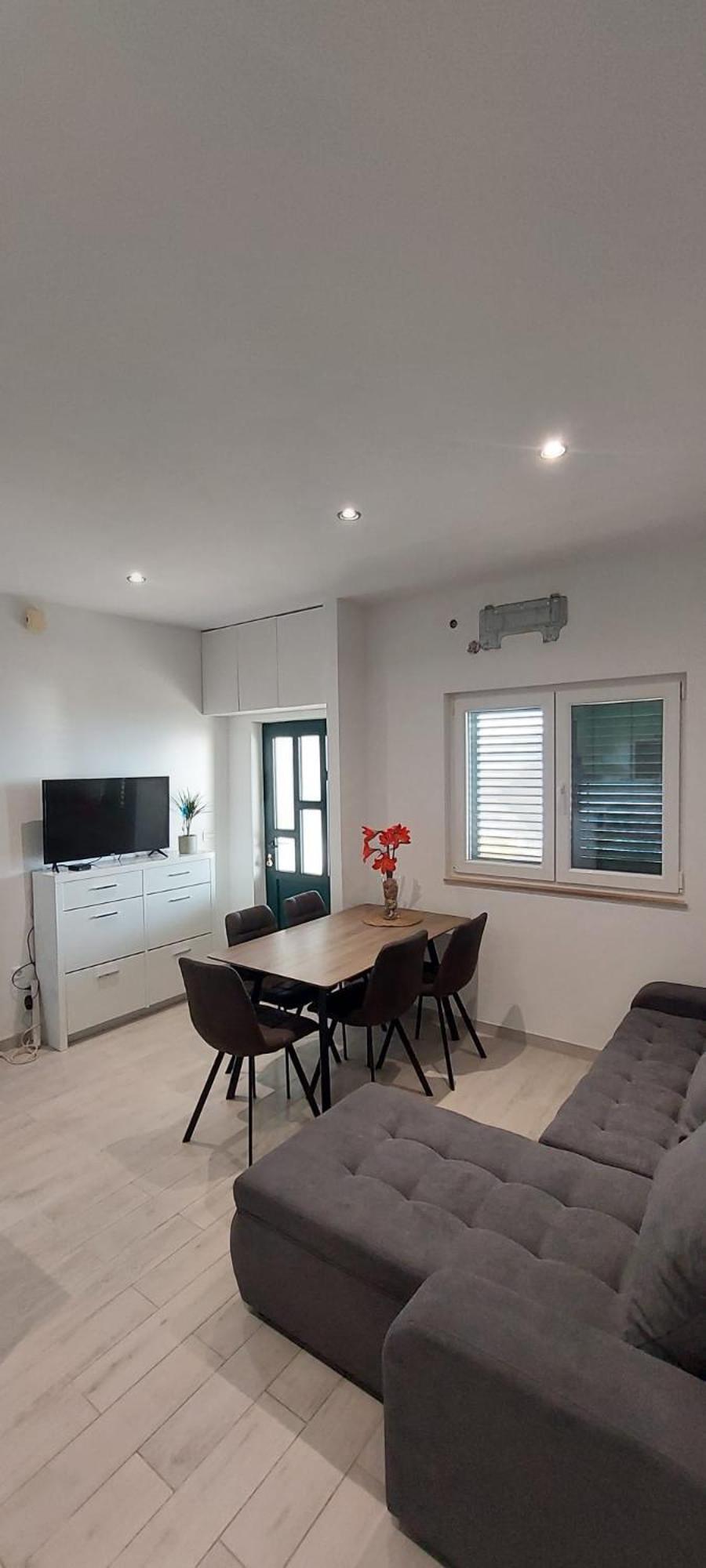 Apartment Toncica Omiš Exteriör bild